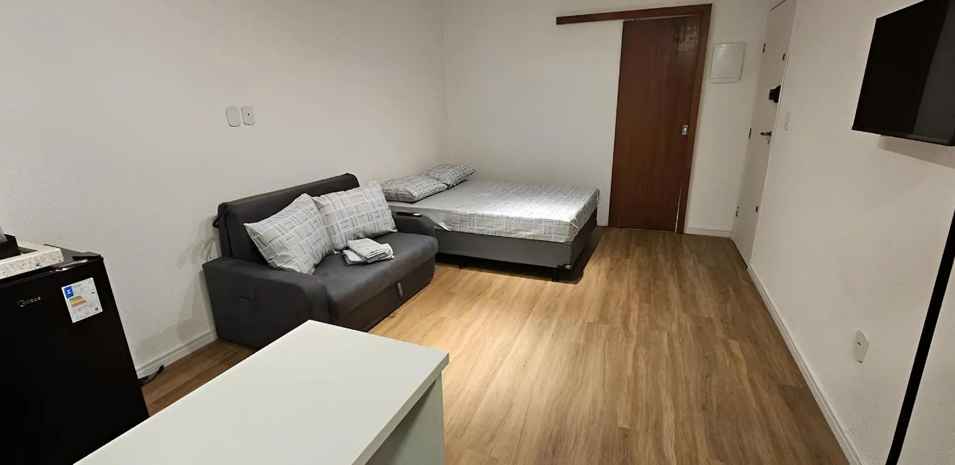 Suites - 100M Da Praia Do Forte - Cabo Frio Com Ar E Wi Fi Apartamento