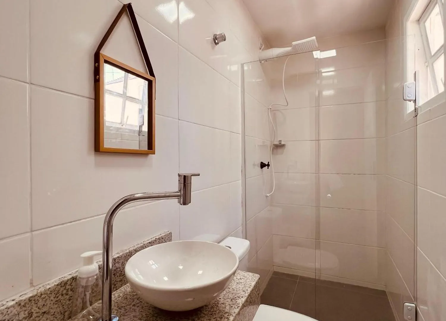 Appartamento Suites - 100M Da Praia Do Forte - Cabo Frio Com Ar E Wi Fi Brasile